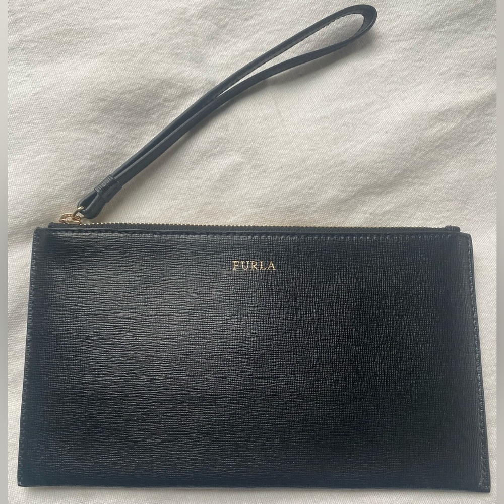 Furla Carmelia Wristlet - Black NWOT